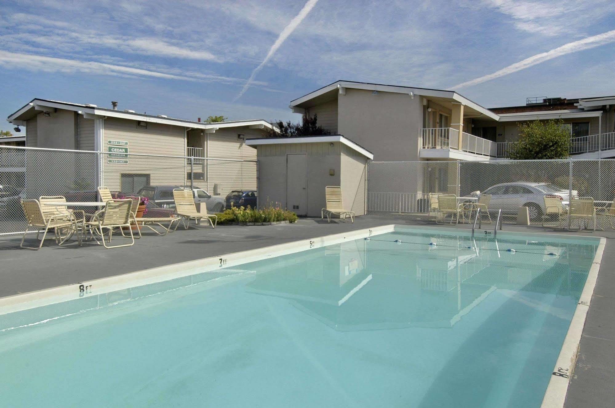 Days Inn Spokane Exterior foto